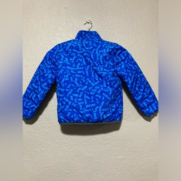 Nike puffy reversible jacket ￼ - Picture 3 of 6